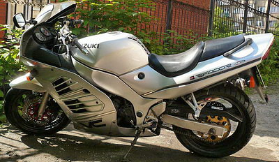 Продам Suzuki RF400 RV 1998 мотоцикл