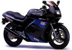 Suzuki GSF 250 Across 1990