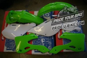 Комплект пластика Kawasaki KX125 KX2501999 2000 2001 2002 Комплект пластика Kawasaki KX125 KX2501999 2000 2001 2002