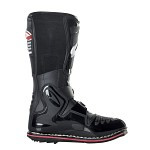 axo_boxer_black_boots_side2-sm.jpg