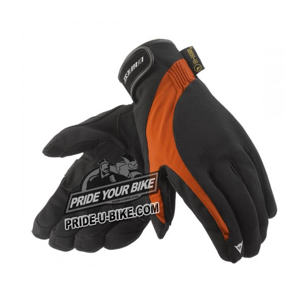 dainese_2012_savana_ddry_blackredlack_glove-sm.jpg