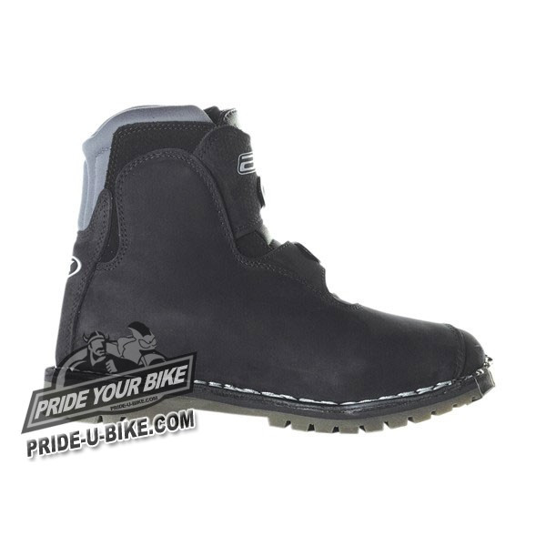 axo_slammerconstructor_black_boots_side2-sm.jpg