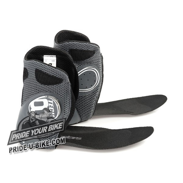 alpinestars_tech8light_boots_innerlining-sm.jpg