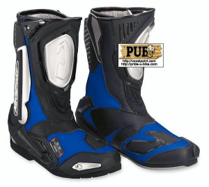 Спортивные мотоботы  AGV Laguna