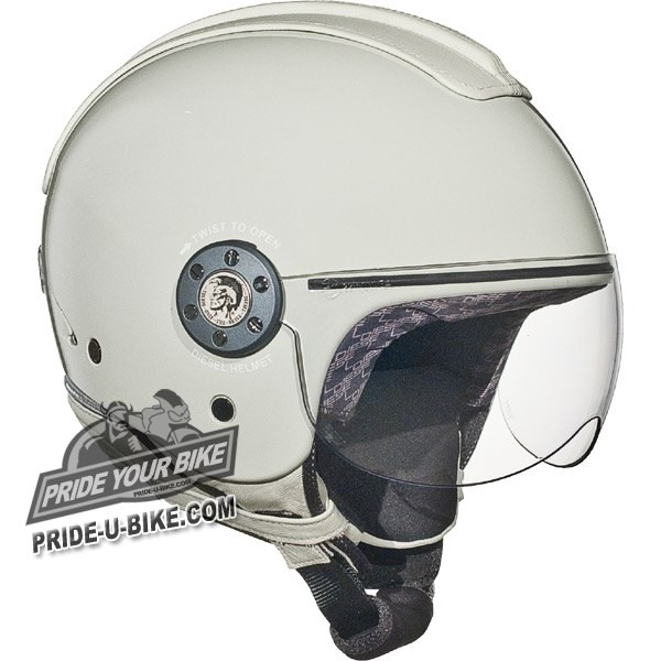 agv_diesel_mowie_helmet_lightgrey_frontright-sm.jpg