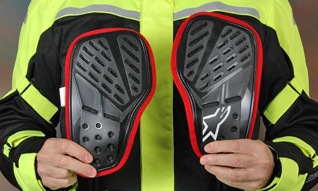 alpinestars-bionic-chest-pad-2.jpg