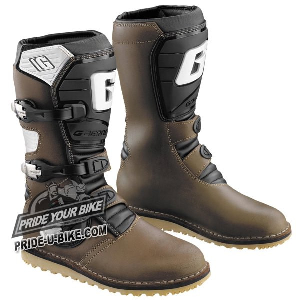 gaerne_2011_balanced_oil_pro_boot-sm.jpg